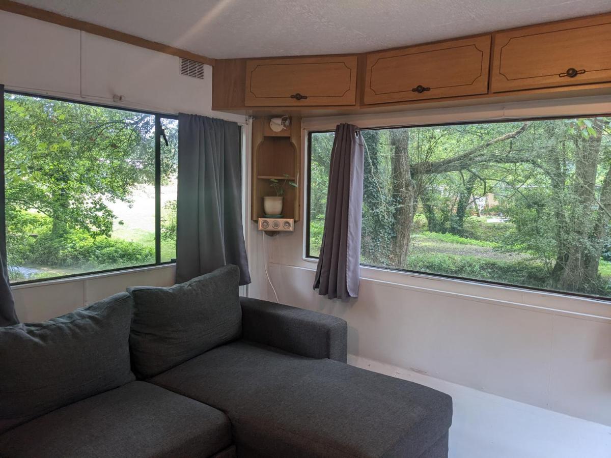 Mobile Home Situe Au Coeur Du Lac Blangy-le-Château Exteriér fotografie